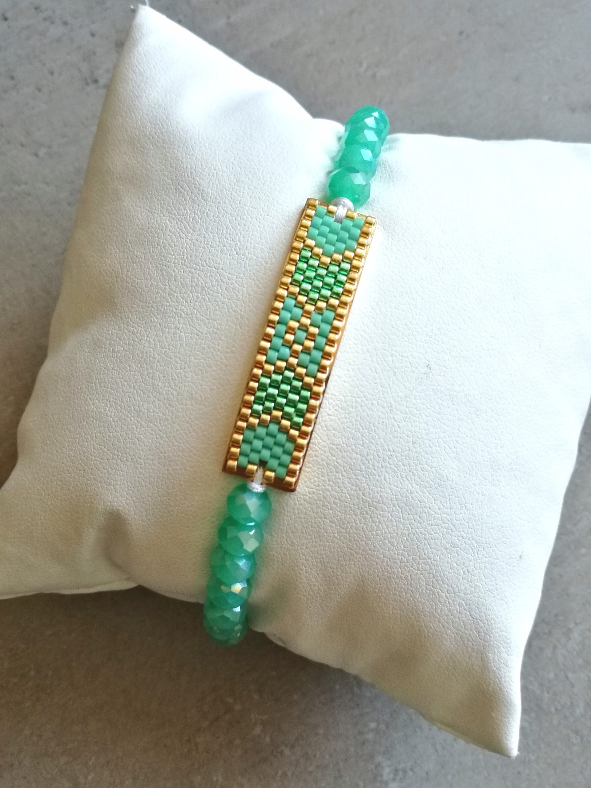 Bracelet menthe à l'eau 2