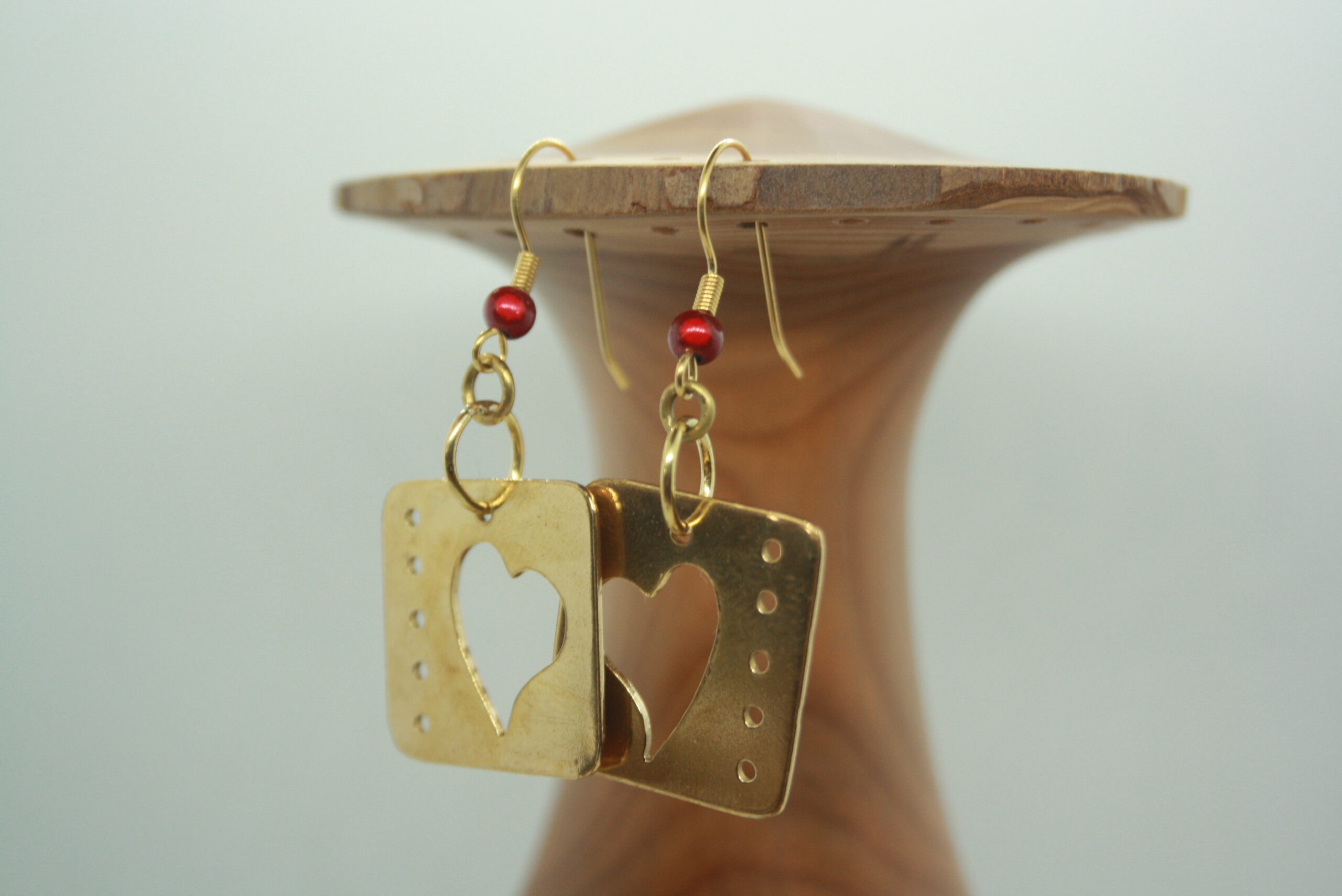 Boucles d'oreilles cœur. – Image 3