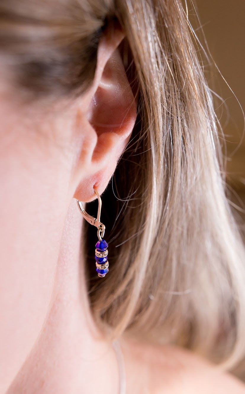 Boucles d'oreilles bleues nuit mini