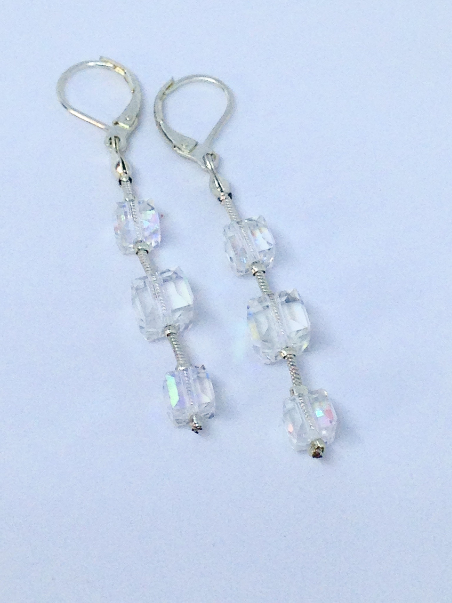 Boucles d'oreilles cube arc-en-ciel