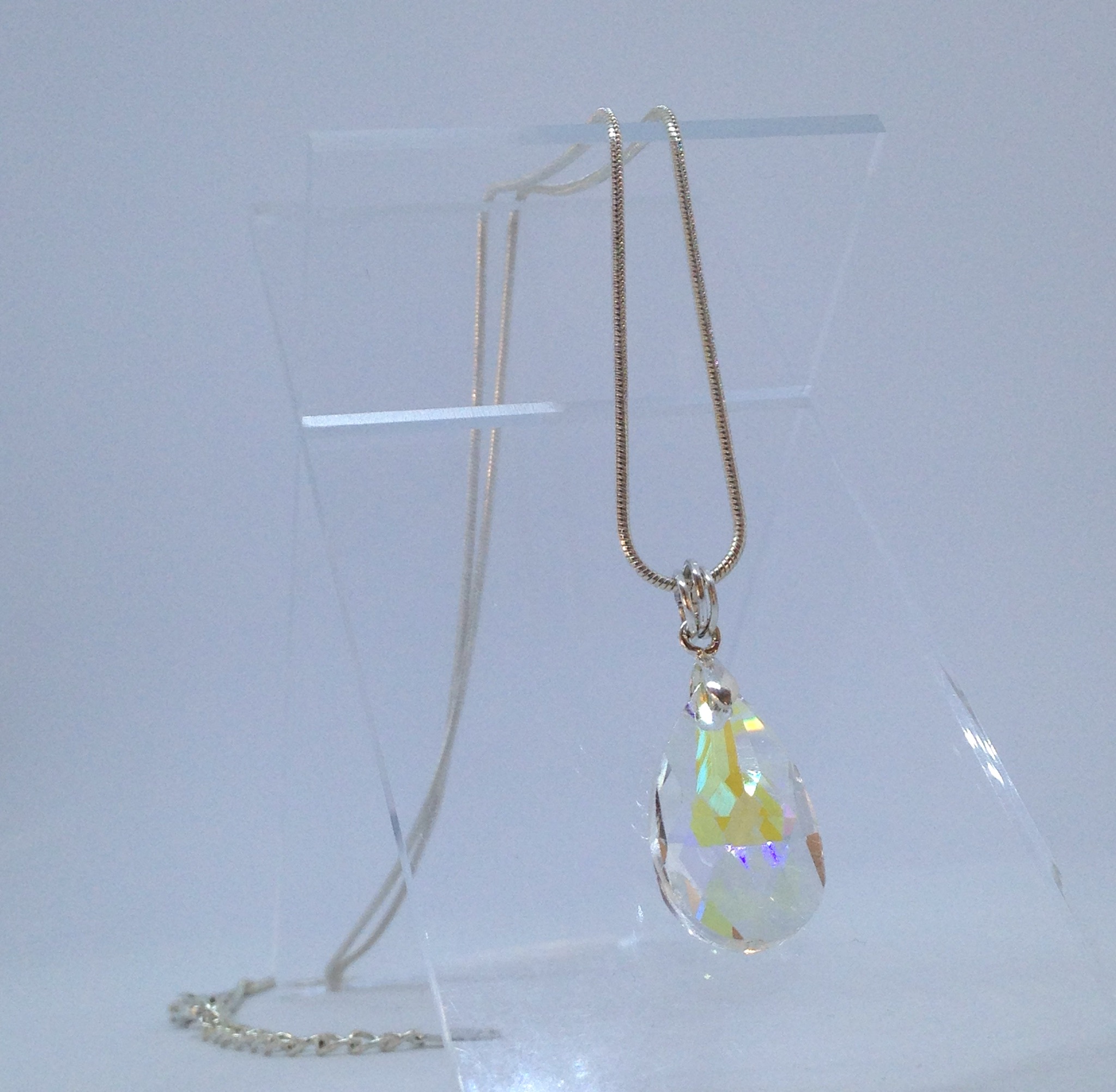 Collier Larme Arc-en-ciel