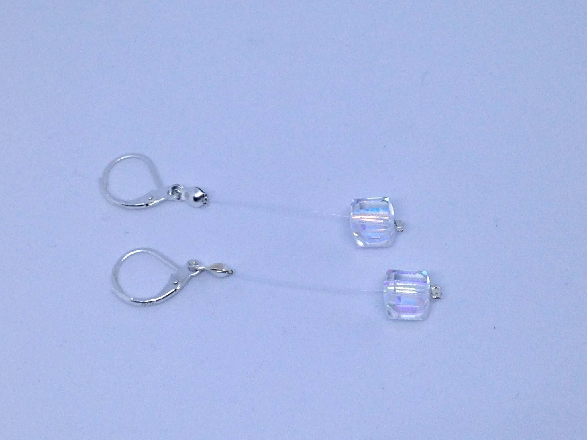 Boucles d'oreilles cube cristal brillant