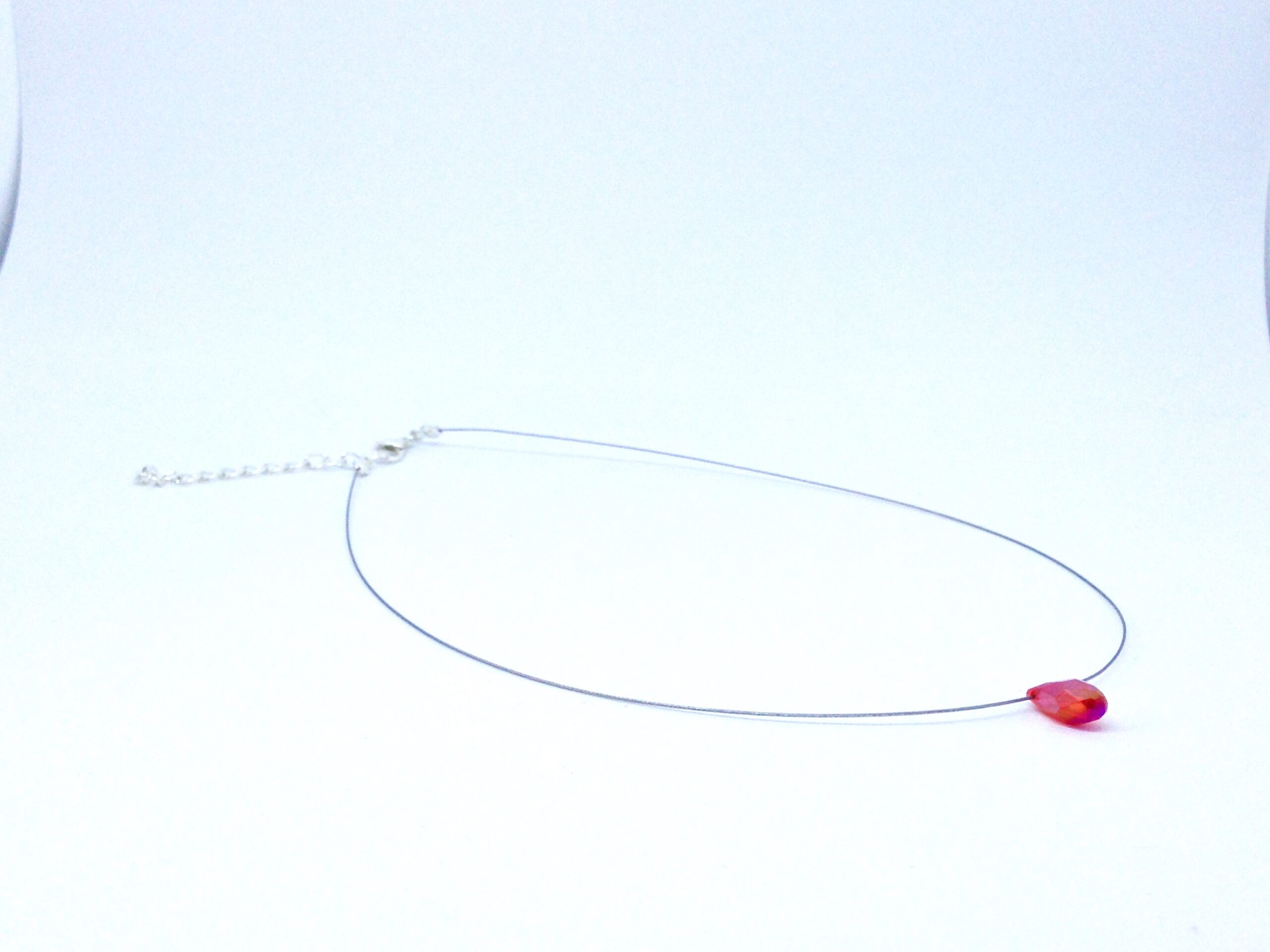 Collier ras du cou larme rouge