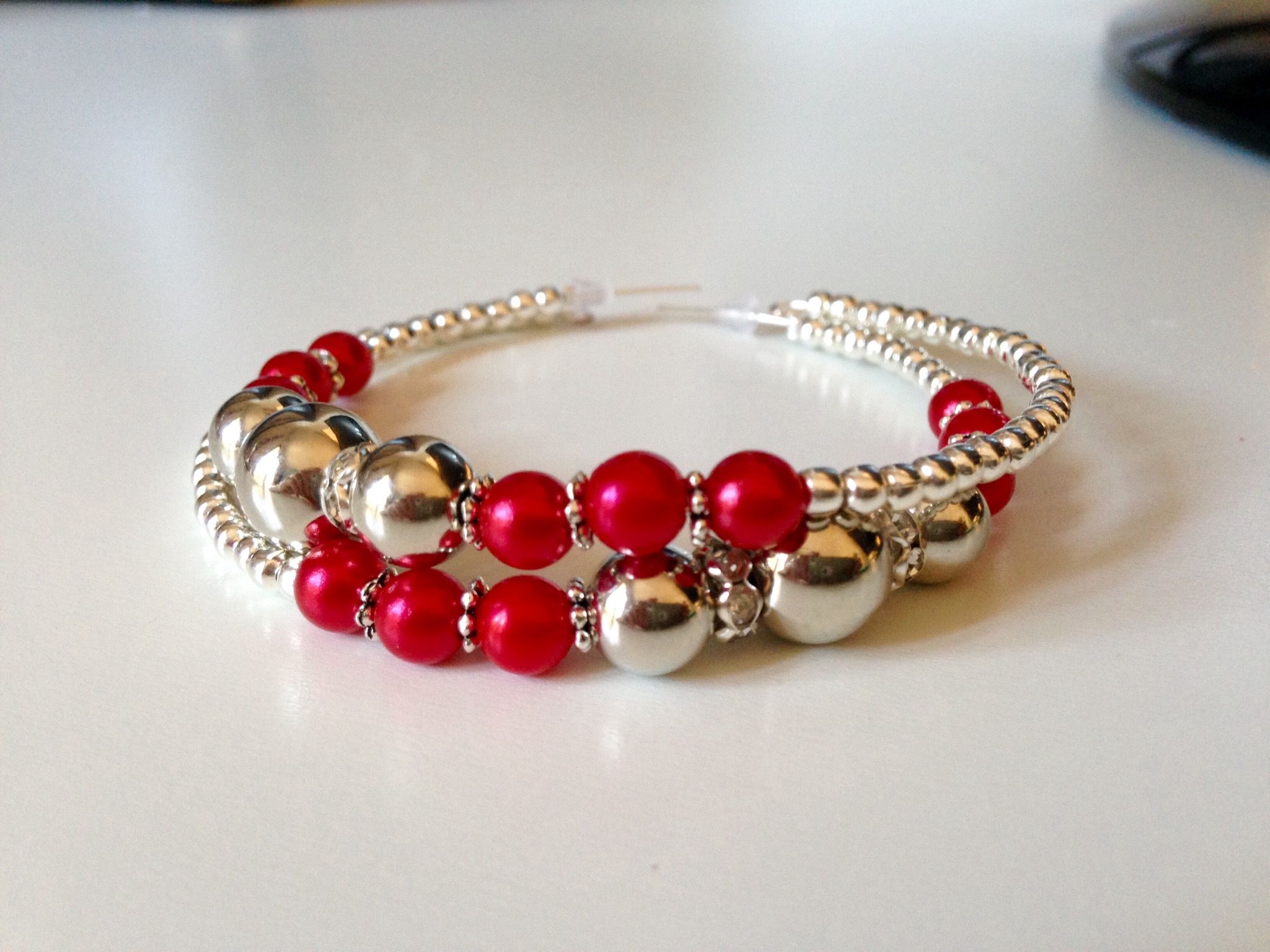 Créoles rouge & argent – Image 2